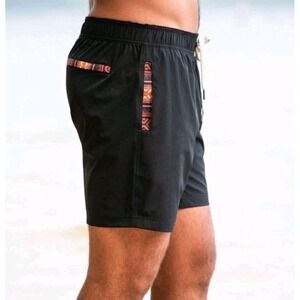 WOWIE Nomad Hana Hybrid 5"  Shorts Men Sz Medium Swim Trunk Athletic Beach Aztec